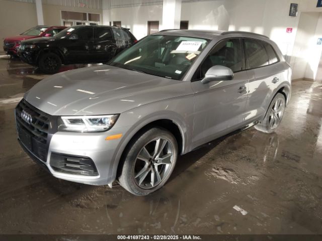 WA1BNAFY8K2034380 Audi Q5 45 Premium