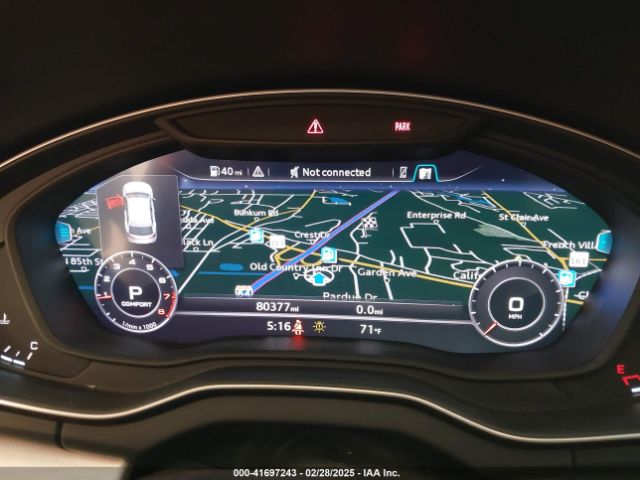 WA1BNAFY8K2034380 Audi Q5 45 Premium