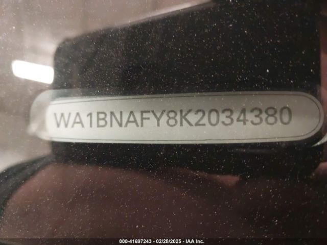 WA1BNAFY8K2034380 Audi Q5 45 Premium
