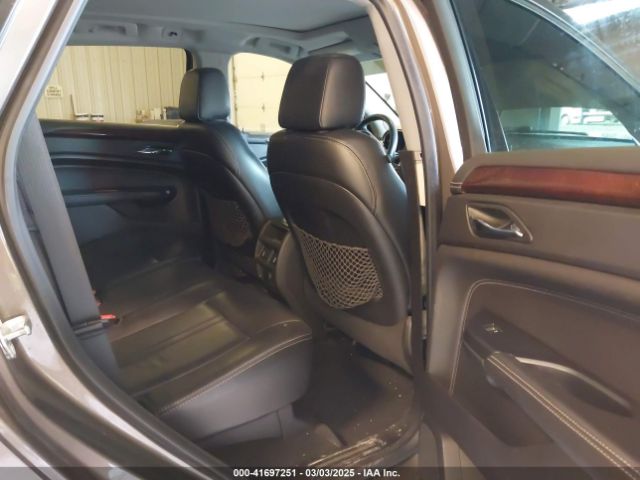 3GYFNBE34FS575613 Cadillac Srx Luxury Collection