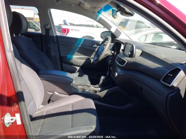 KM8J23A48KU924615 Hyundai TUCSON SE