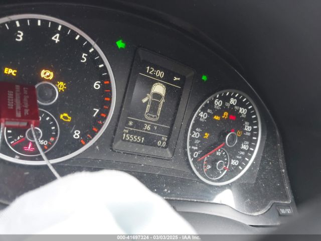 WVGAV7AX2FW549016 Volkswagen TIGUAN S