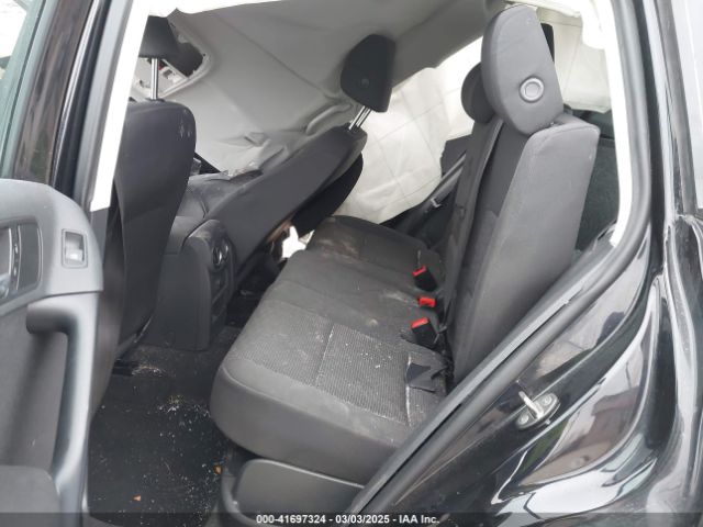 WVGAV7AX2FW549016 Volkswagen TIGUAN S