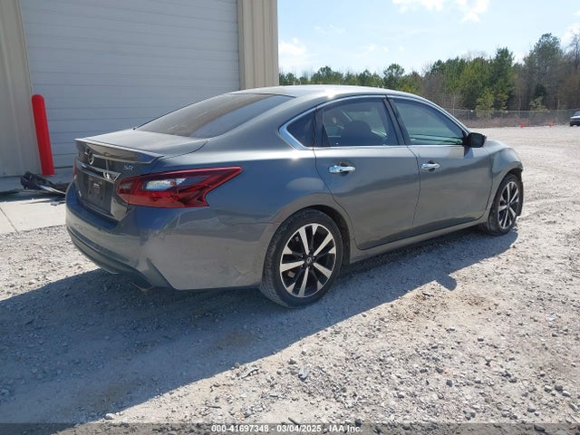 1N4AL3AP6JC118424 Nissan Altima 2.5 Sr