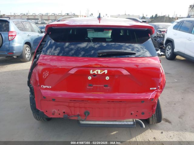 KNDCP3LE2R5184522 KIA NIRO LX