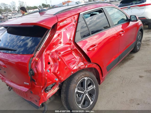 KNDCP3LE2R5184522 KIA NIRO LX