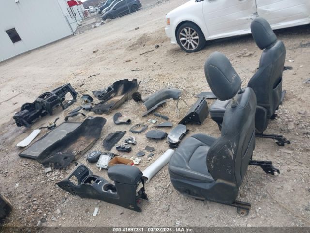 ZACCJADT3GPC85351 Jeep Renegade Limited