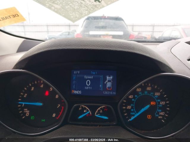 1FMCU0GX2EUC75255 Ford ESCAPE SE