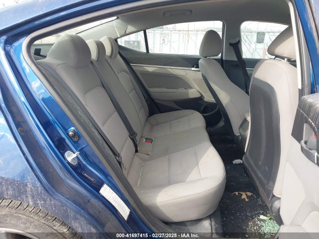 5NPD84LF5KH470029 Hyundai ELANTRA SEL
