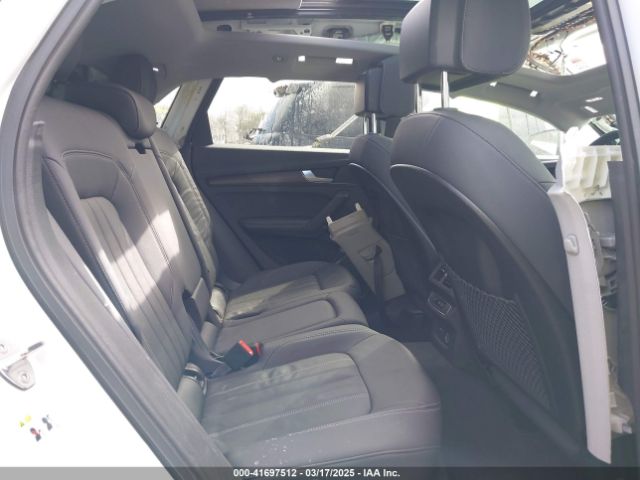 WA1BAAFY5M2010794 Audi Q5 Premium Plus 45 Tfsi Quattro S Tronic