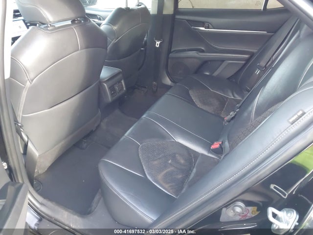 4T1B61HKXJU145975 Toyota CAMRY XSE