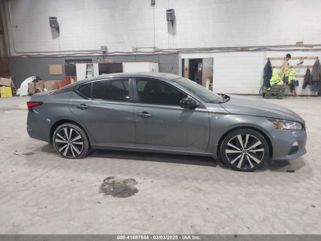 1N4BL4CW4LN322967 Nissan Altima Sr Intelligent Awd