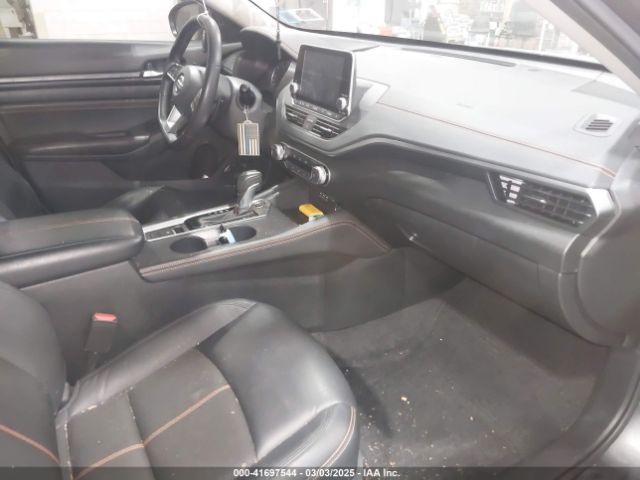 1N4BL4CW4LN322967 Nissan Altima Sr Intelligent Awd