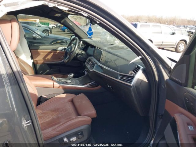 2022 BMW X7 5UXCX6C01N9L99140 Photo 4