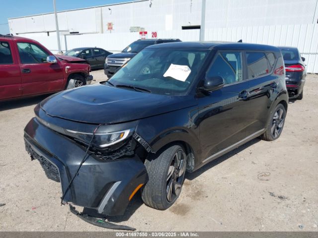 KNDJ53AU6P7858020 KIA Soul Gt-line