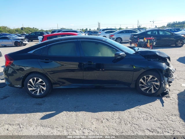 Honda CIVIC EX 2018 2HGFC2F79JH549826 Image 14
