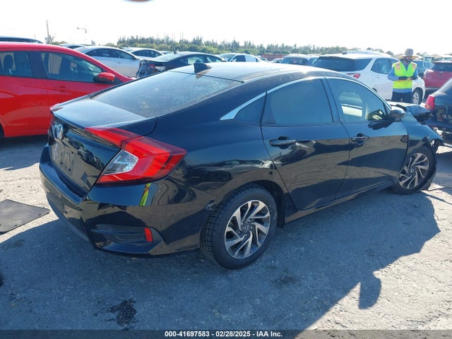 Honda CIVIC EX 2018 2HGFC2F79JH549826 Image 4