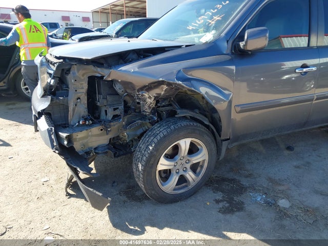 5FNYF3H59FB024925 Honda Pilot Ex-l