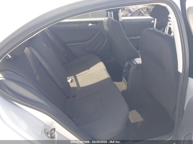 3VW2K7AJXEM320530 Volkswagen Jetta 2.0l S