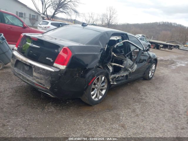 2017 CHRYSLER 300C 2C3CCAKG5HH637501 Photo 3