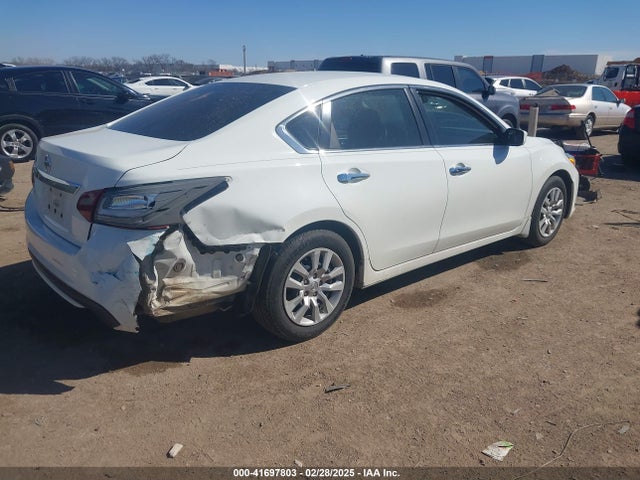 1N4AL3AP4JC290385 Nissan Altima 2.5 S