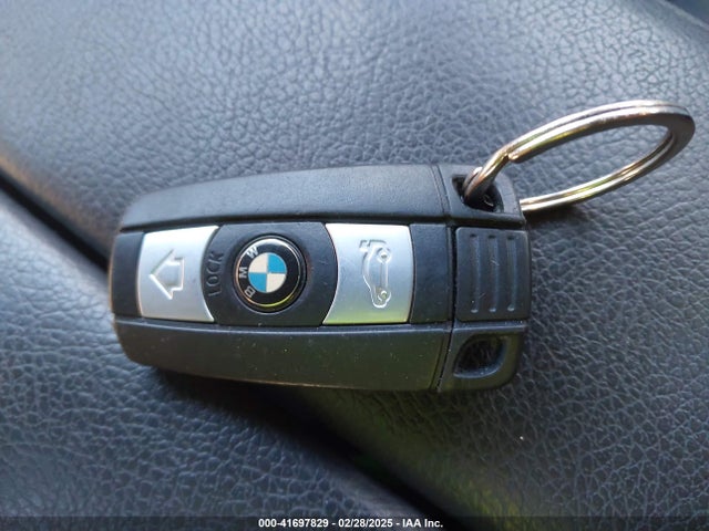 41697829 :رقم المزاد ، 5UXZV8C50D0C14511 vin ، 2013 Bmw X5 Xdrive50i مزاد بيع