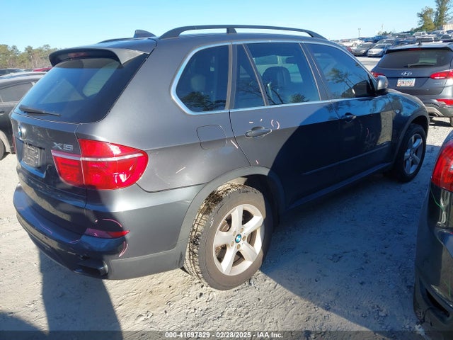 41697829 :رقم المزاد ، 5UXZV8C50D0C14511 vin ، 2013 Bmw X5 Xdrive50i مزاد بيع