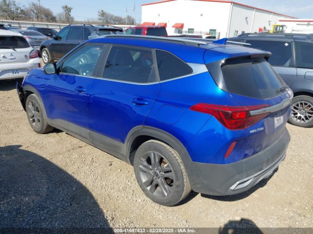 KNDEU2AA1N7272049 KIA SELTOS S