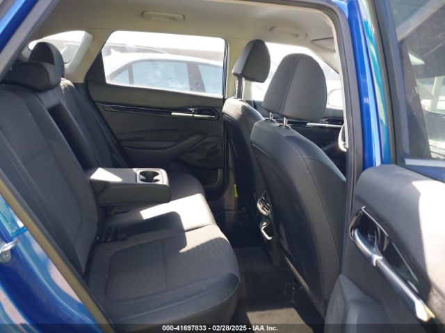 KNDEU2AA1N7272049 KIA SELTOS S