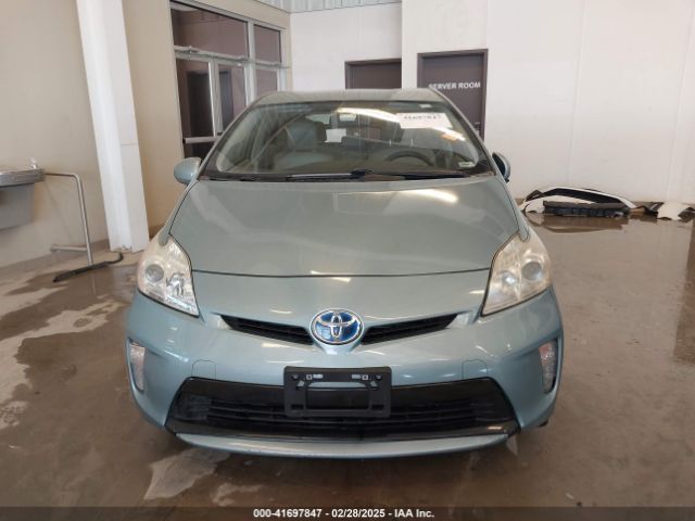 JTDKN3DU4F1932875 Toyota Prius Four