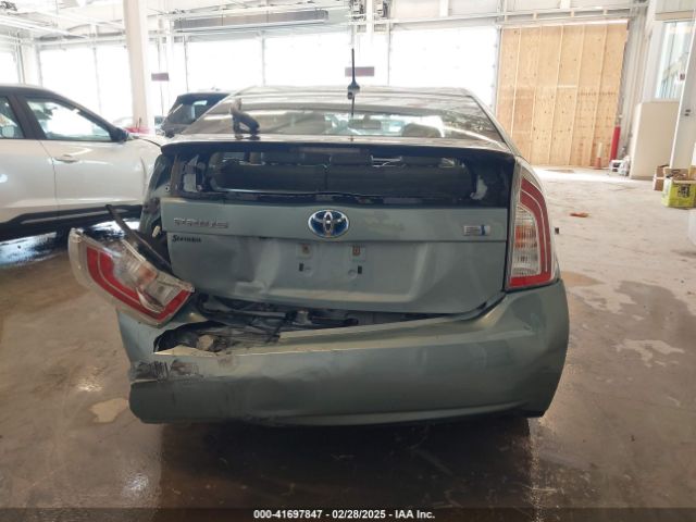 JTDKN3DU4F1932875 Toyota Prius Four