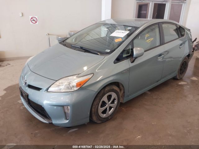 JTDKN3DU4F1932875 Toyota Prius Four