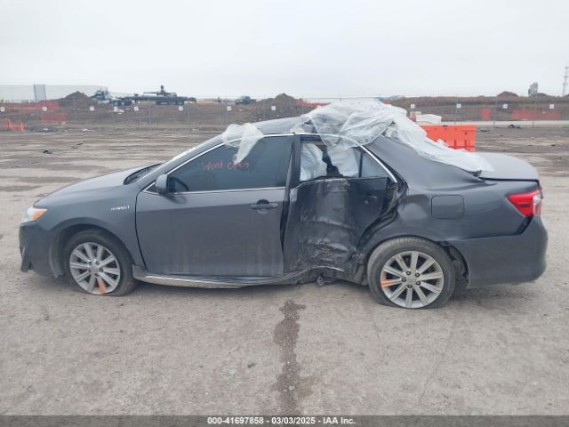 4T1BD1FK1EU124950 Toyota Camry Hybrid Xle