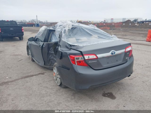 4T1BD1FK1EU124950 Toyota Camry Hybrid Xle