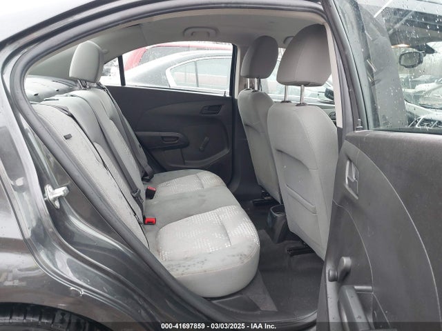 1G1JA5SH0H4139995 Chevrolet Sonic Ls Manual
