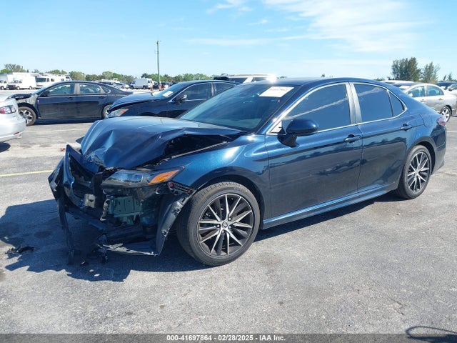 4T1G11AK0MU450257 Toyota CAMRY SE