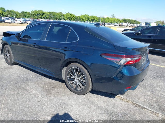 4T1G11AK0MU450257 Toyota CAMRY SE