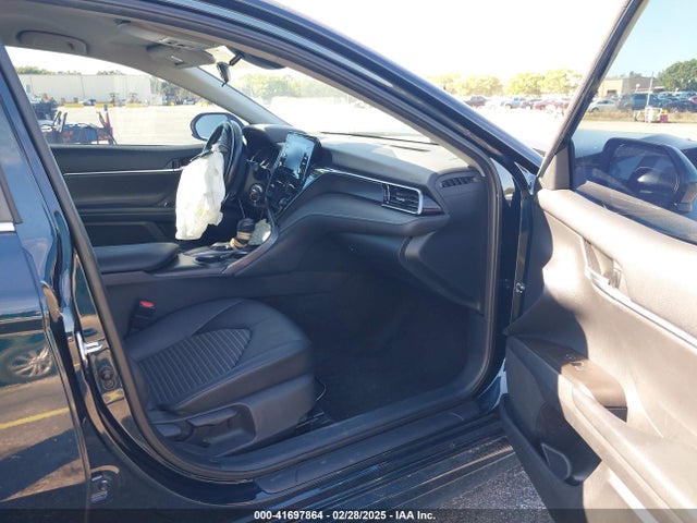 4T1G11AK0MU450257 Toyota CAMRY SE