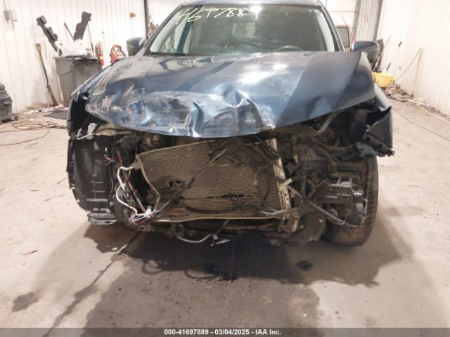 KNMAT2MV3GP713344 Nissan ROGUE SV