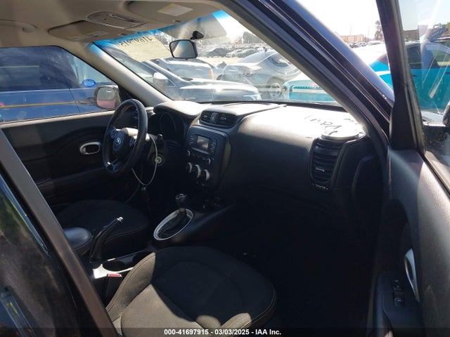 KIA SOUL + 2015 KNDJP3A54F7802675 Image 5