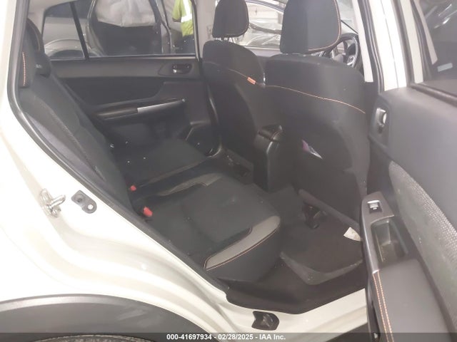 Subaru Crosstrek 2.0i Premium 2016 JF2GPABC3G8266553 Image 8