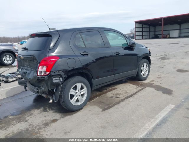 3GNCJKSB4LL166864 Chevrolet Trax Fwd Ls