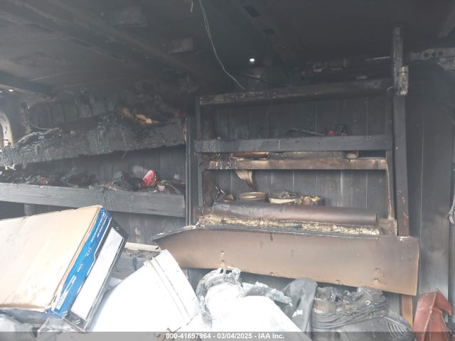 1FTYR1ZM1JKA65272 Ford Transit-250
