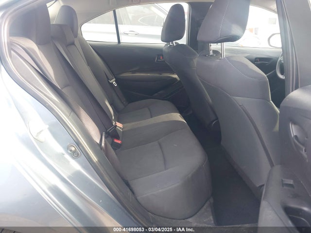 JTDEPMAE6NJ215080 Toyota COROLLA LE