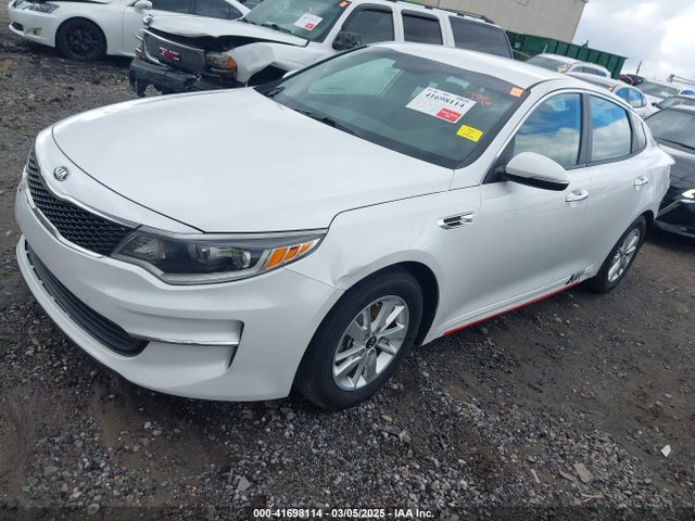 5XXGT4L3XGG031364 KIA Optima Lx