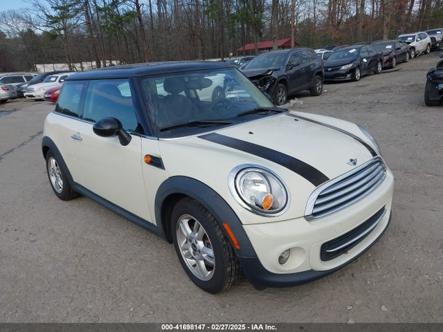 2012 MINI COOPER WMWSU3C54CT259872 Photo 0