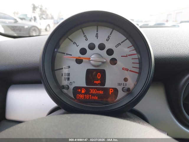 2012 MINI COOPER WMWSU3C54CT259872 Photo 6