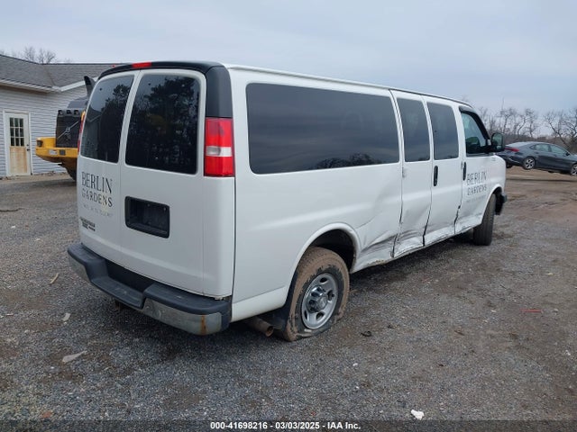 1GAZGPFG8G1267366 Chevrolet Express 3500 Lt