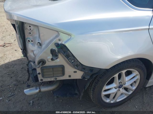 3FA6P0HD1ER220368 Ford FUSION SE