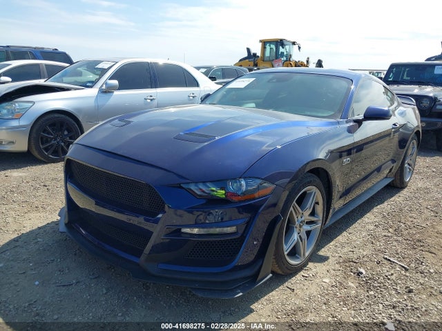 Ford Mustang Gt Premium 2018 1FA6P8CFXJ5154388 Image 2